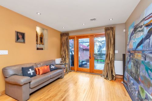 53 Webster St, Floral Park NY  11001-3609 exterior