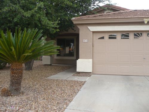 40176 Calabria St, San Tan Valley, AZ 85140-7714
