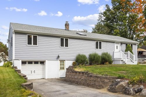 24 Maclarnon Rd, Salem, NH 03079-3751