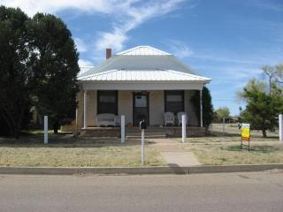 501 3rd St, Tucumcari, NM 88401-2318