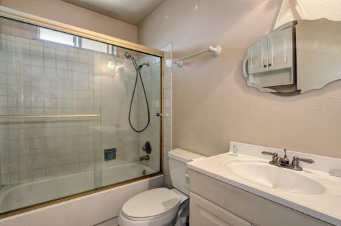 945 Quiet Way, Rio Linda CA  95673-1520 exterior