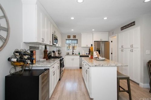 12785 Roswell Ave, Chino CA  91710-3043 exterior