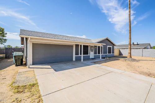4328 108th Dr, Phoenix, AZ 85037-5447
