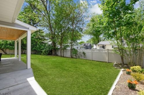 83 Montrose Ave, Fanwood NJ  07023-1111 exterior