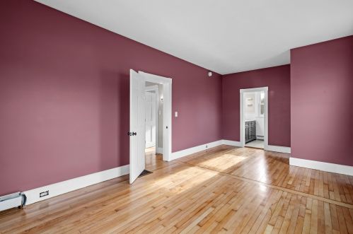 640 Mast Rd, Goffstown NH  03045 exterior