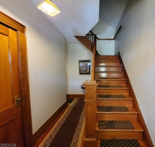 15 Ayr St, East Orange, NJ 07018-1001