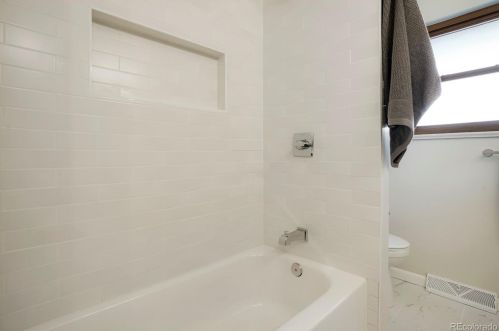 12017 58th Pl, Arvada CO  80004-4238 exterior