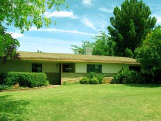 219 Navajo Dr, Page, AZ