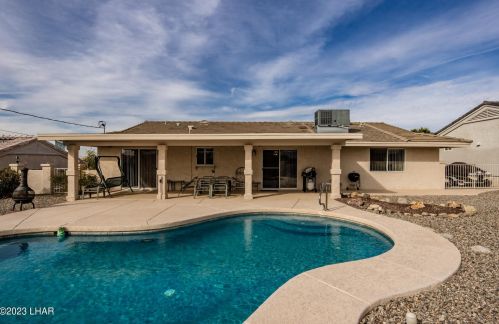 3886 Whaler Dr, Lake Havasu City AZ  86406-4302 exterior