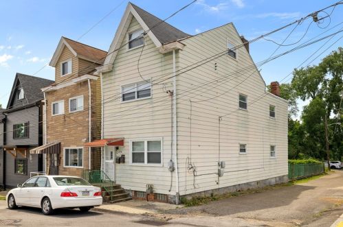 4774 Aloe St, Pittsburgh, PA 15224-2158