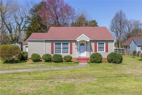 1803 Mebane St, Burlington, NC 27217-4217