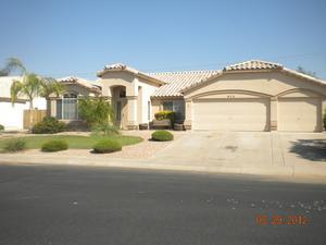 973 Canal Dr, Gilbert, AZ 85296-3967