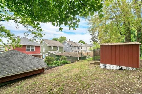 369 Montgomery St, Newburgh NY  12550-3643 exterior