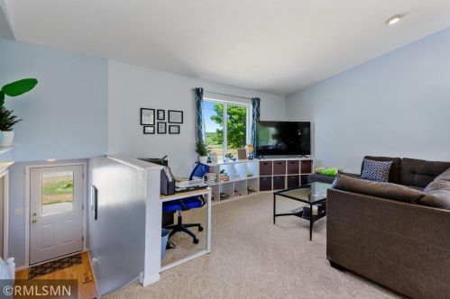 645 7th St, Richmond, MN 56368-4524