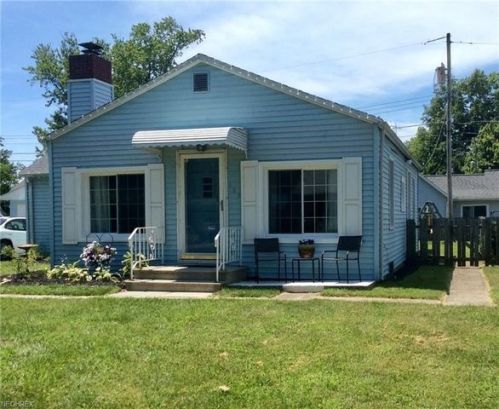 188 Aldrich Rd, Vermilion, OH 44089-2202