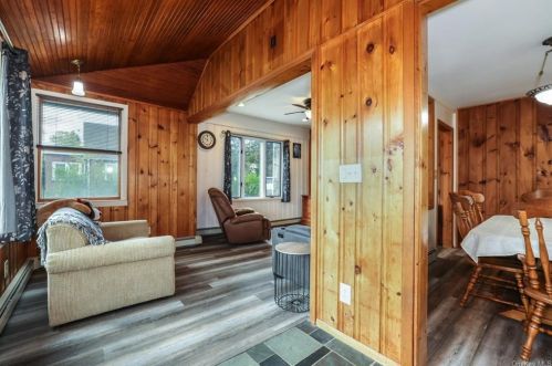 222 Orchard Rd, Mahopac NY  10541-1133 exterior