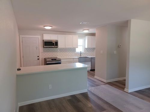 1801 Sayle St, Greenville TX  75401-3129 exterior