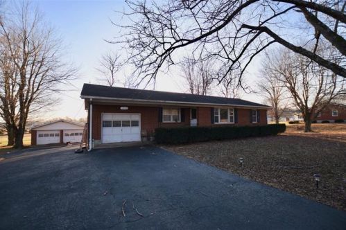 11769 Sonora Hardin Springs Rd, Summit, KY 42732-9764