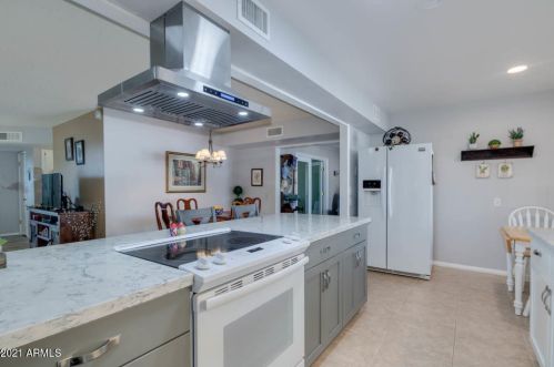 13306 Copperstone Dr, Sun City AZ  85375-4821 exterior