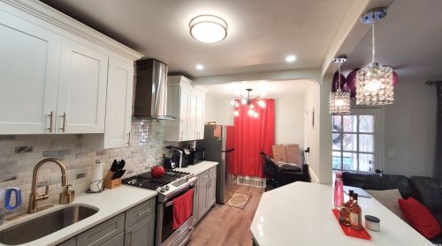 25-22 45th St, Long Island City, NY 11103-1809