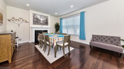 38 Walnut St, Little Falls NJ  07424-1402 exterior