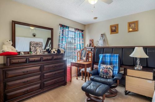 6 Flatfish Dr, Kissimmee FL  34759-4850 exterior