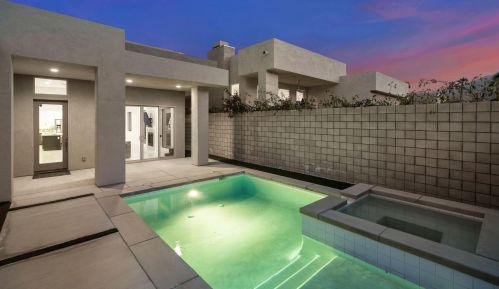 54640 Avenida Juarez, La Quinta CA  92253-3722 exterior