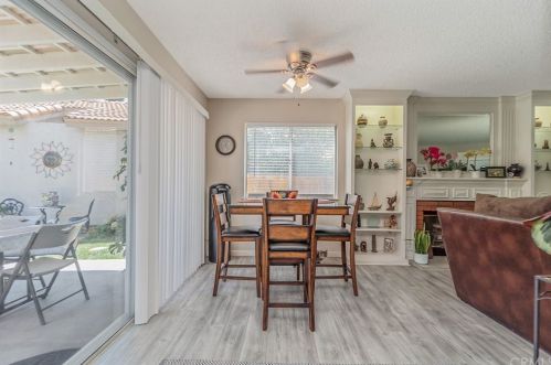 6742 Dove Ln, Riverside CA  92506-5000 exterior