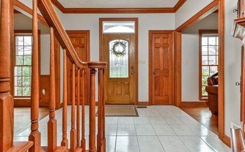 2020 Lynn Ln, Gibsonia, PA 15044-9739