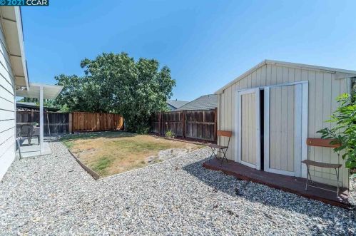 1953 Cardiff Dr, West Pittsburg CA  94565-4049 exterior