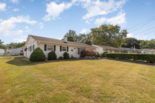 104 Whippoorwill Dr, New Haven, OH 45030-1437