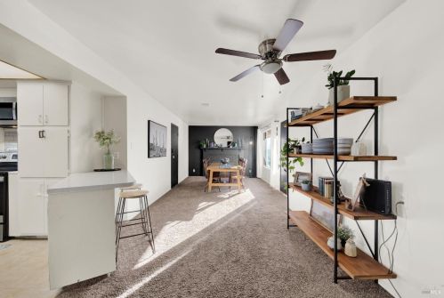 243 Dahlia St, Fairfield, CA 94533-1515