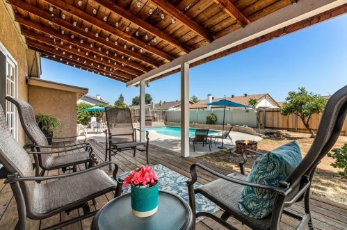 1521 Melody Ln, El Cajon CA  92019-2016 exterior