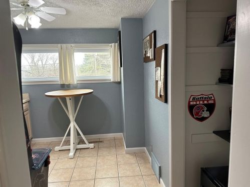 182 Conneaut Lake Rd, Greenville PA  16125-9430 exterior