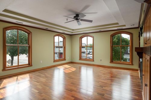 100 6th St, La Crosse, WI 54601-4104