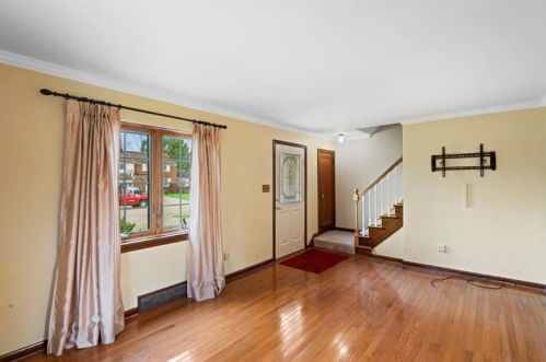 1113 Sarah St, Bridgeville, PA 15017-2216