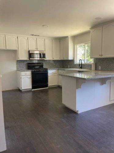 6644 Cherry Ln, Rio Linda, CA 95673-3505