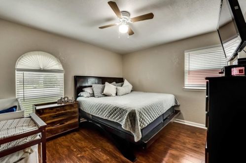 3404 Royal Crst Dr, Fort Worth TX 76140-2716 exterior