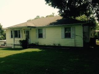 155 Cass Ln, Charleston, TN 37310-6365