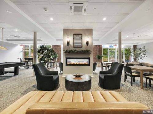 280 Main St, West Paterson NJ  07424-1236 exterior