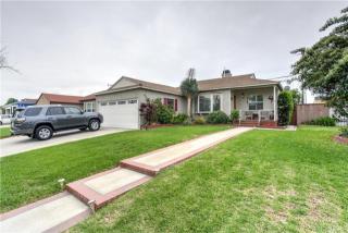 2706 Fairman St, Lakewood CA  90712-3630 exterior