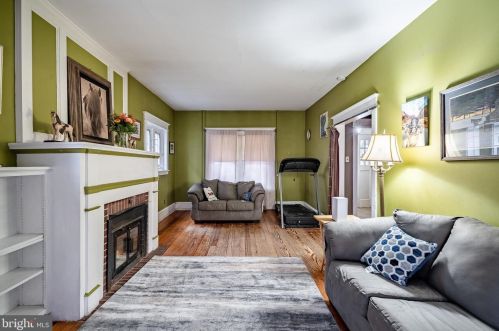 1372 Queen St, Pottstown PA  19464-5042 exterior