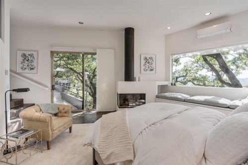 4833 Skycrest Way, Santa Rosa CA  95405-8798 exterior