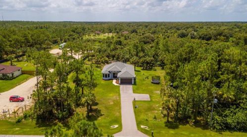 4324 22nd Ave, Naples, FL 34117-4838