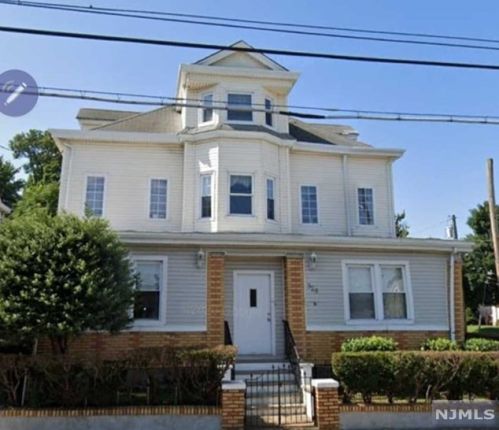 330 5th Ave, Paterson NJ  07514-2153 exterior