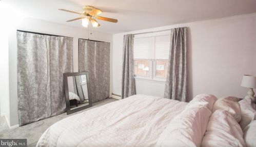 322 Hurst St, Norristown PA  19405-1539 exterior