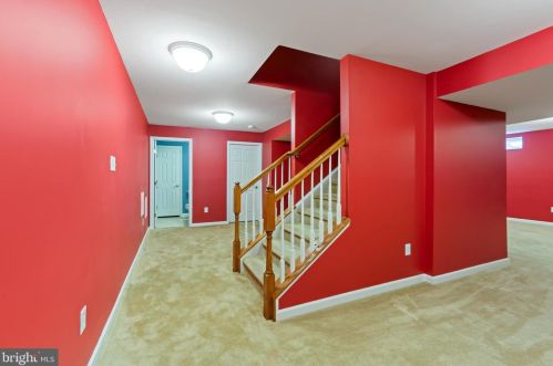 608 Archibald Ln, Florence NJ  08518-4010 exterior