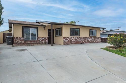 408 235th St, Long Beach, CA 90745-5115