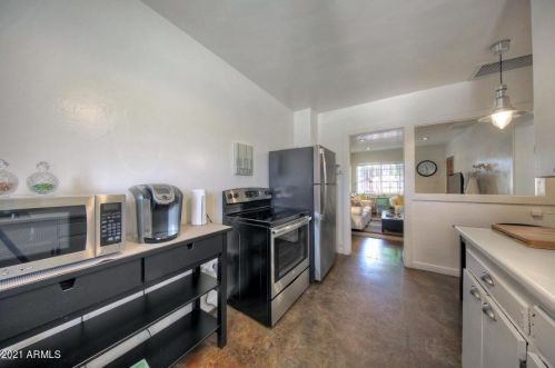 2711 7th St, Phoenix AZ  85006-1003 exterior