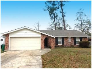122 Kingston Dr, Slidell LA  70458-1738 exterior
